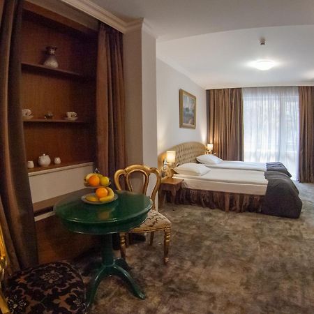 Meg-Lozenetz Hotel Sofya Dış mekan fotoğraf