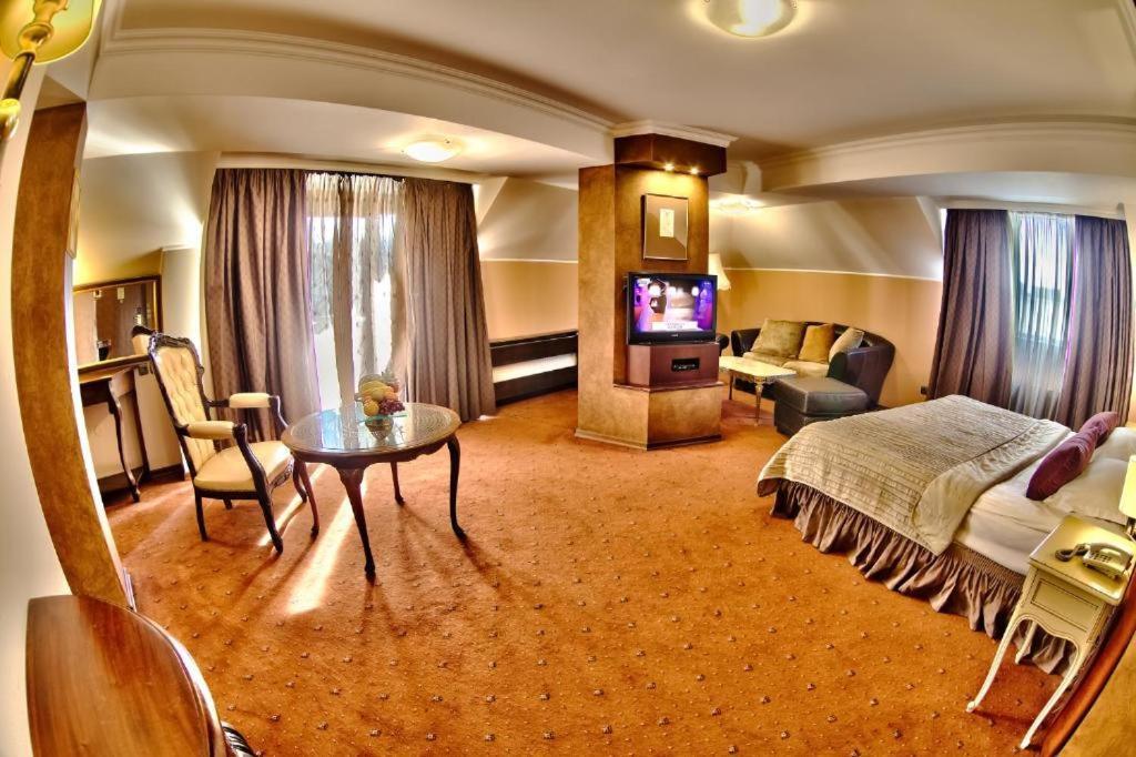 Meg-Lozenetz Hotel Sofya Dış mekan fotoğraf